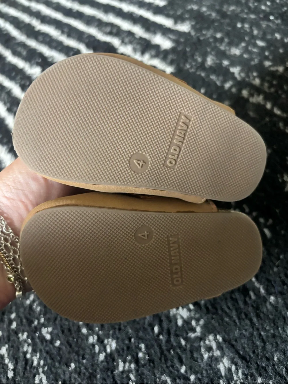 Old Navy Tan Brown Baby Slip-On Buckle Shoes size 4